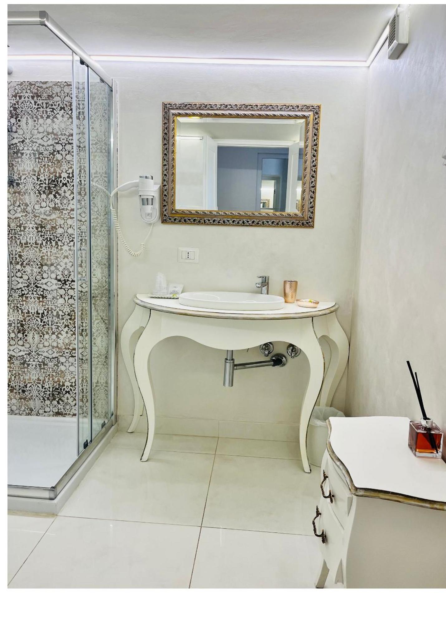 טרקיניה Hotel La Torraccia מראה חיצוני תמונה
